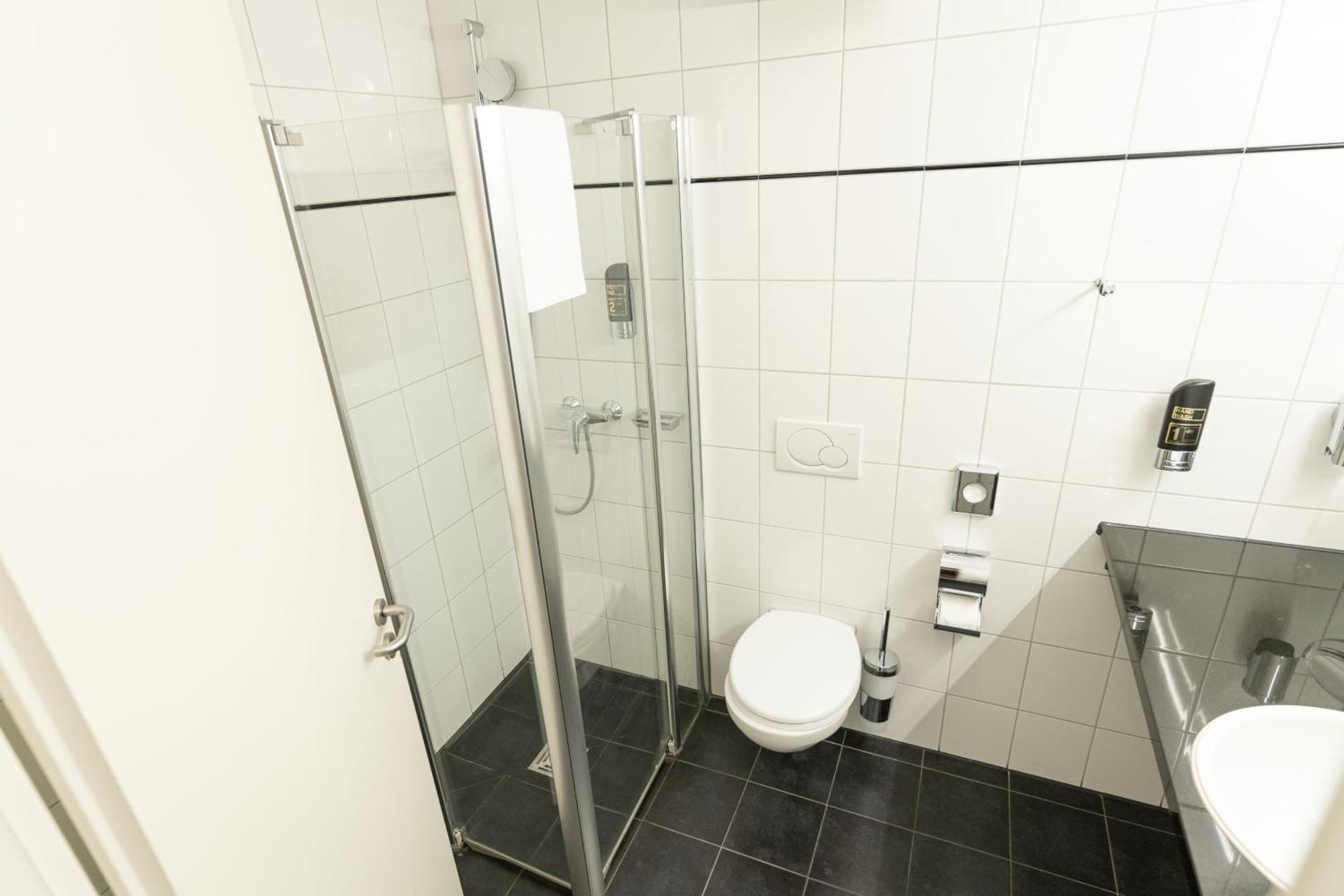 Hotel Rosmarin Bodman-Ludwigshafen Extérieur photo