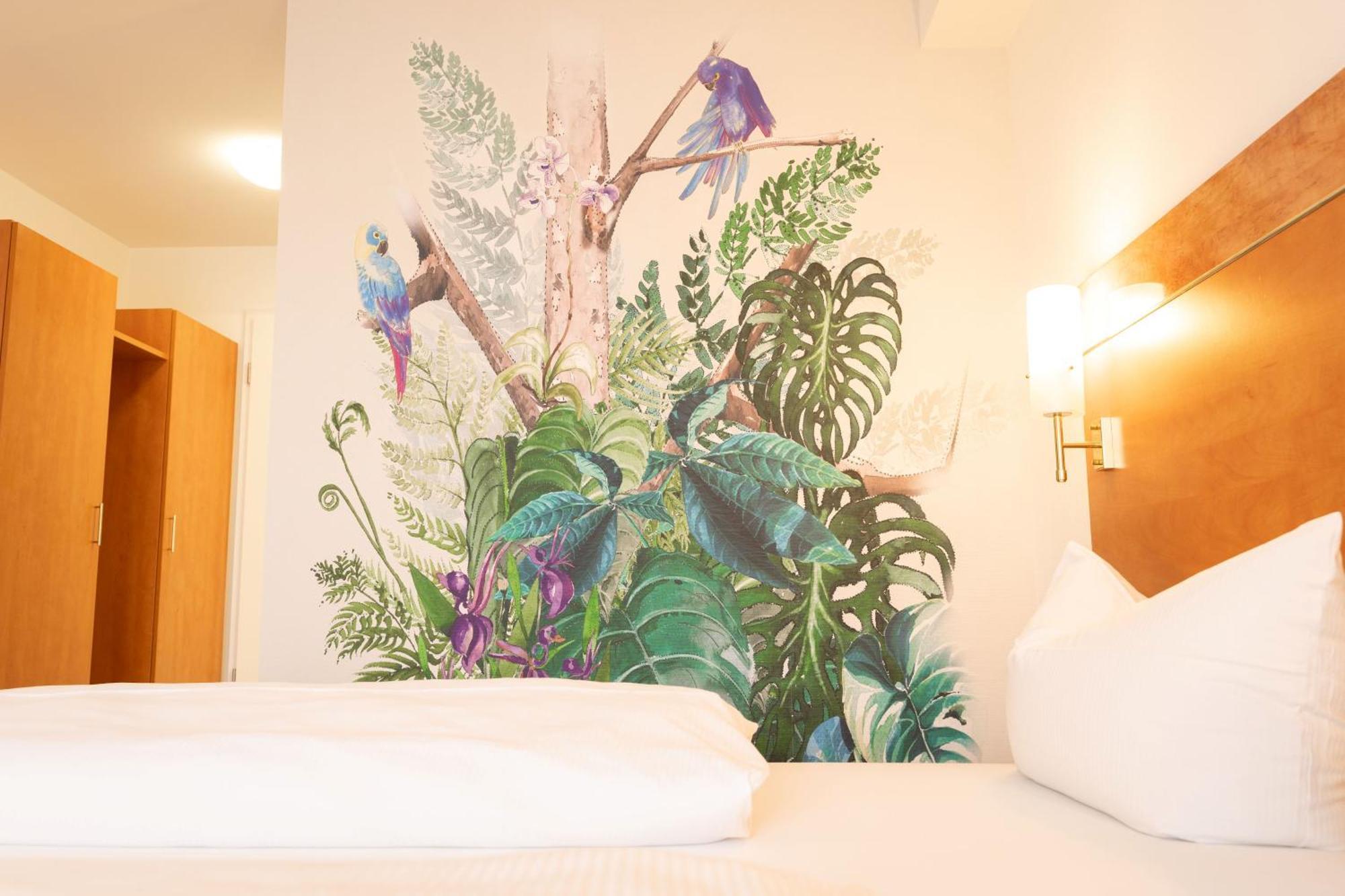 Hotel Rosmarin Bodman-Ludwigshafen Extérieur photo